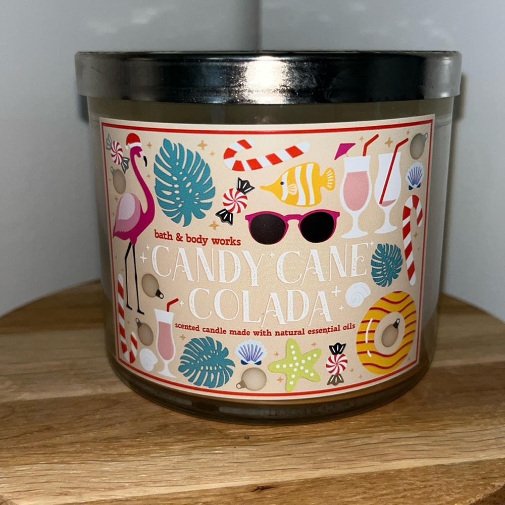 Candy Cane Colada candle Bath & Body Works
